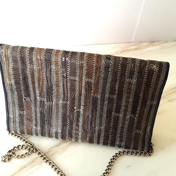 VTG BLUE LEATHER REPTILE CHAIN SHOULD BAG - Picture 2 of 7